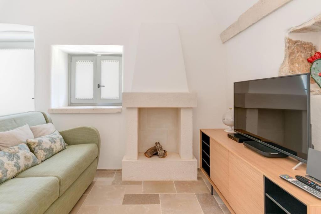 Trullo Under The Apulian Sky By Raro Villas มาร์ตินาฟรังกา ภายนอก รูปภาพ