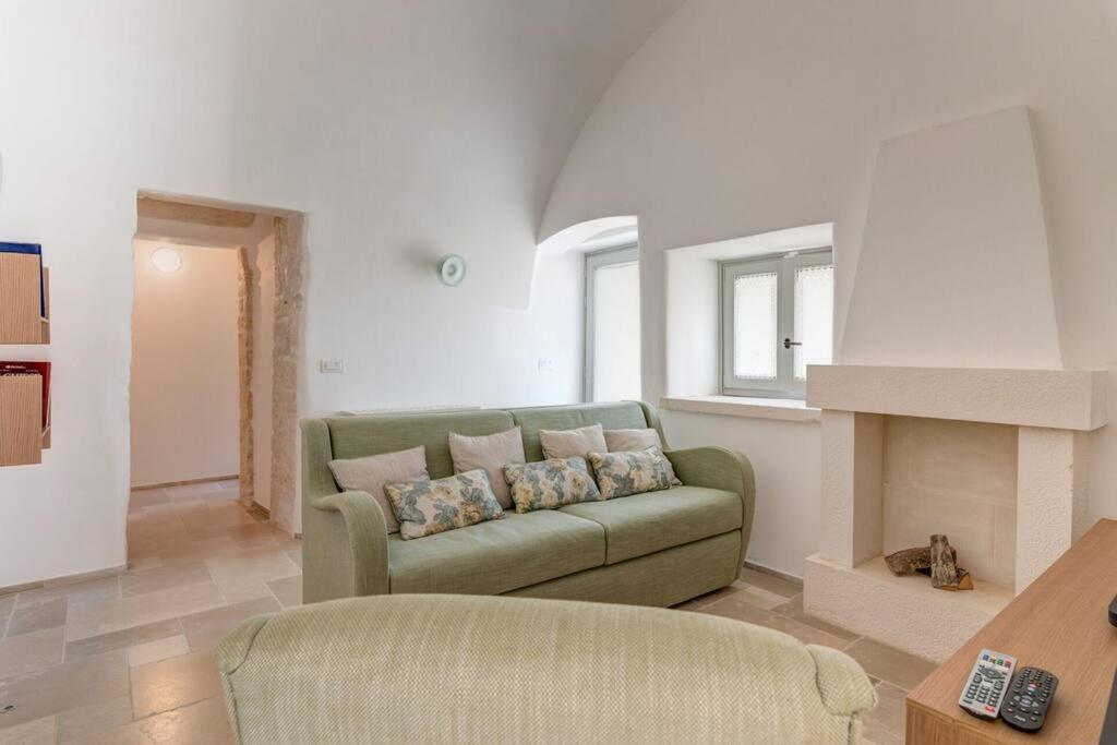 Trullo Under The Apulian Sky By Raro Villas มาร์ตินาฟรังกา ภายนอก รูปภาพ
